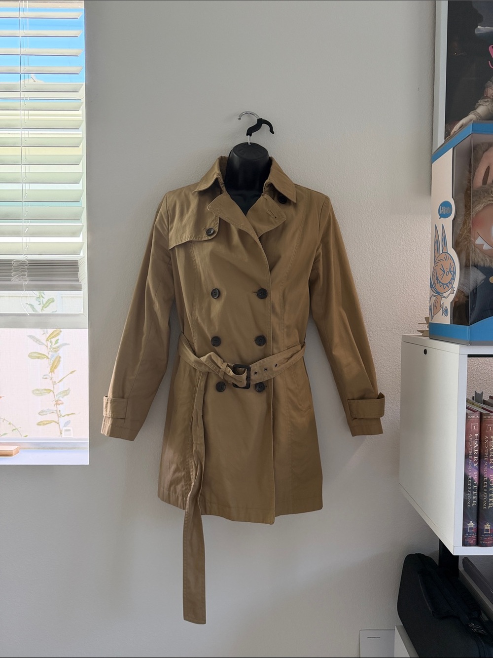 Banana Republic Factory Tan Double-Breasted Trench Coat with Belt